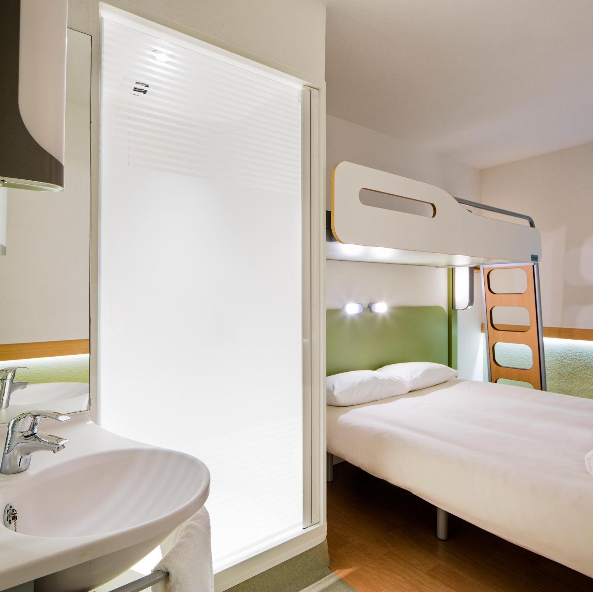Ibis Budget Luebeck City Sued المظهر الخارجي الصورة